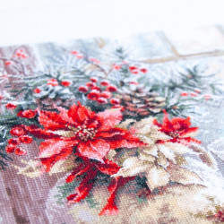 Cross stitch kit  A Candle Was Burning 27 x 27 cm 70-50