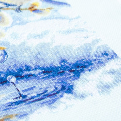 Cross stitch kit  The Promise of Spring 22 x 26 cm 70-55