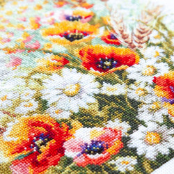 Cross stitch kit  To Be Happy 27 x 40 cm 70-57