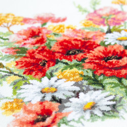 Cross stitch kit  Wildflowers 26 x 26 cm 70-58