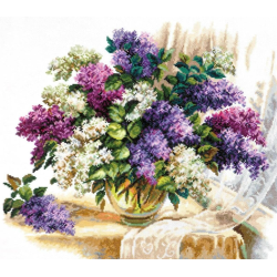Cross stitch kit  The scent of lilacs 40 x 37 cm 40-64